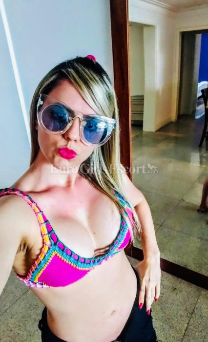Suzi